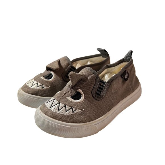 Muk Luks Kids Shark Slip-On Shoes Size 8 - Picture 1 of 8